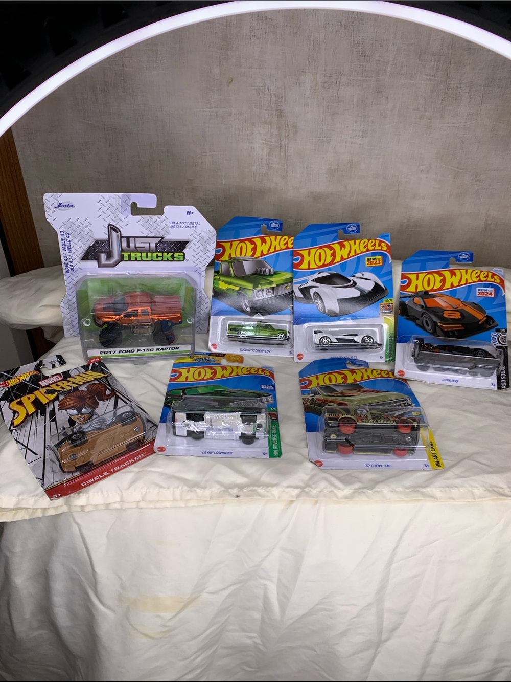 Assorted Die-Cast Toy Car Pack - Hot Wheels seven piece bundle
